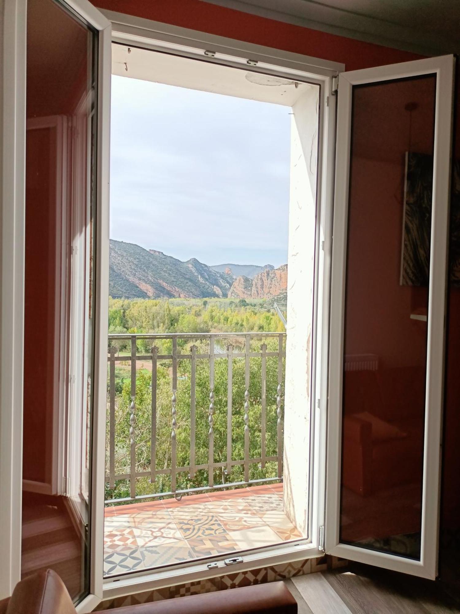 Cal Perico, Tourist And Climbing Apartament Camarasa 외부 사진